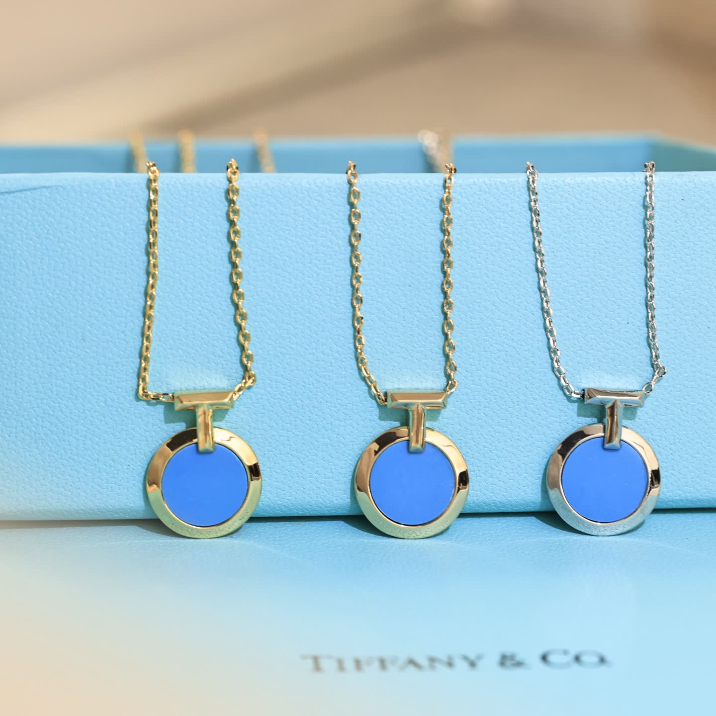 Tiffany & Co. Blue Enamel Circle Pendant Necklace Tiffany & Co. Blue Enamel Circle Pendant Necklace